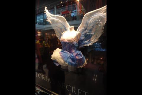 US lingerie giant Victoria’s Secret opened its first store in the UK this morning, at Westfield’s Stratford City shopping centre.